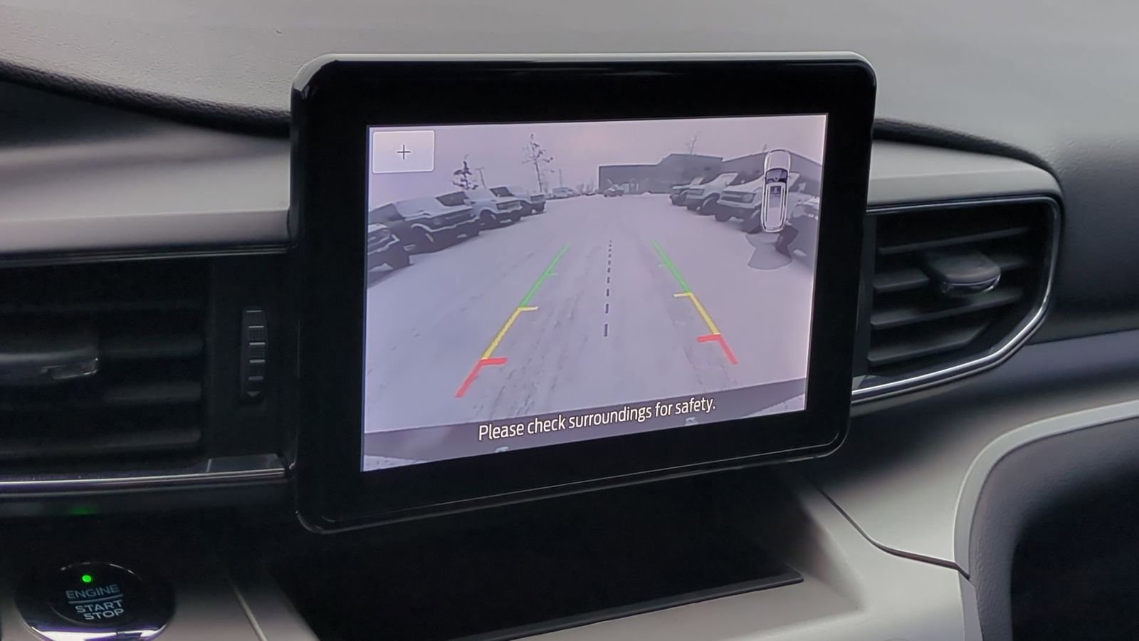 Certified 2021 Ford Explorer XLT w/ Equipment Group 202A image 33