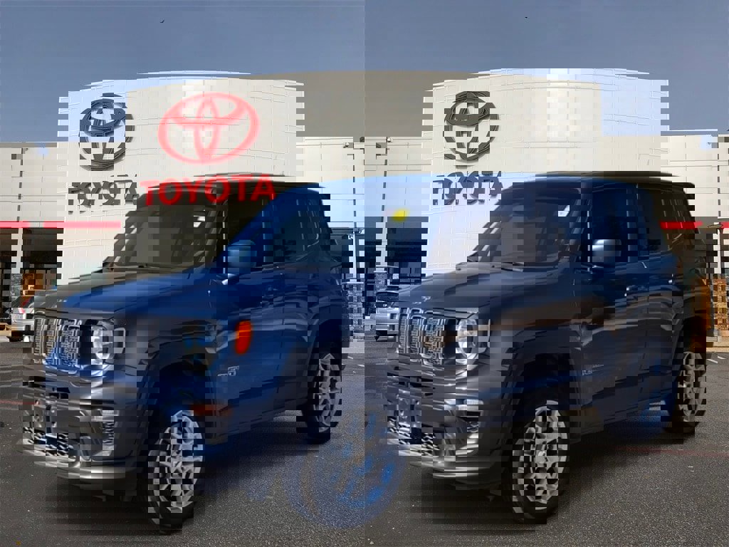 Used 2023 Jeep Renegade Latitude