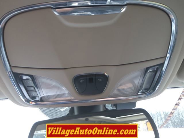 Used 2017 Jeep Cherokee Overland AWD/4WD image 38