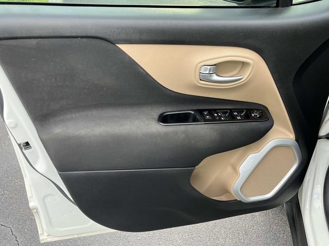 Used 2020 Jeep Renegade Sport image 25