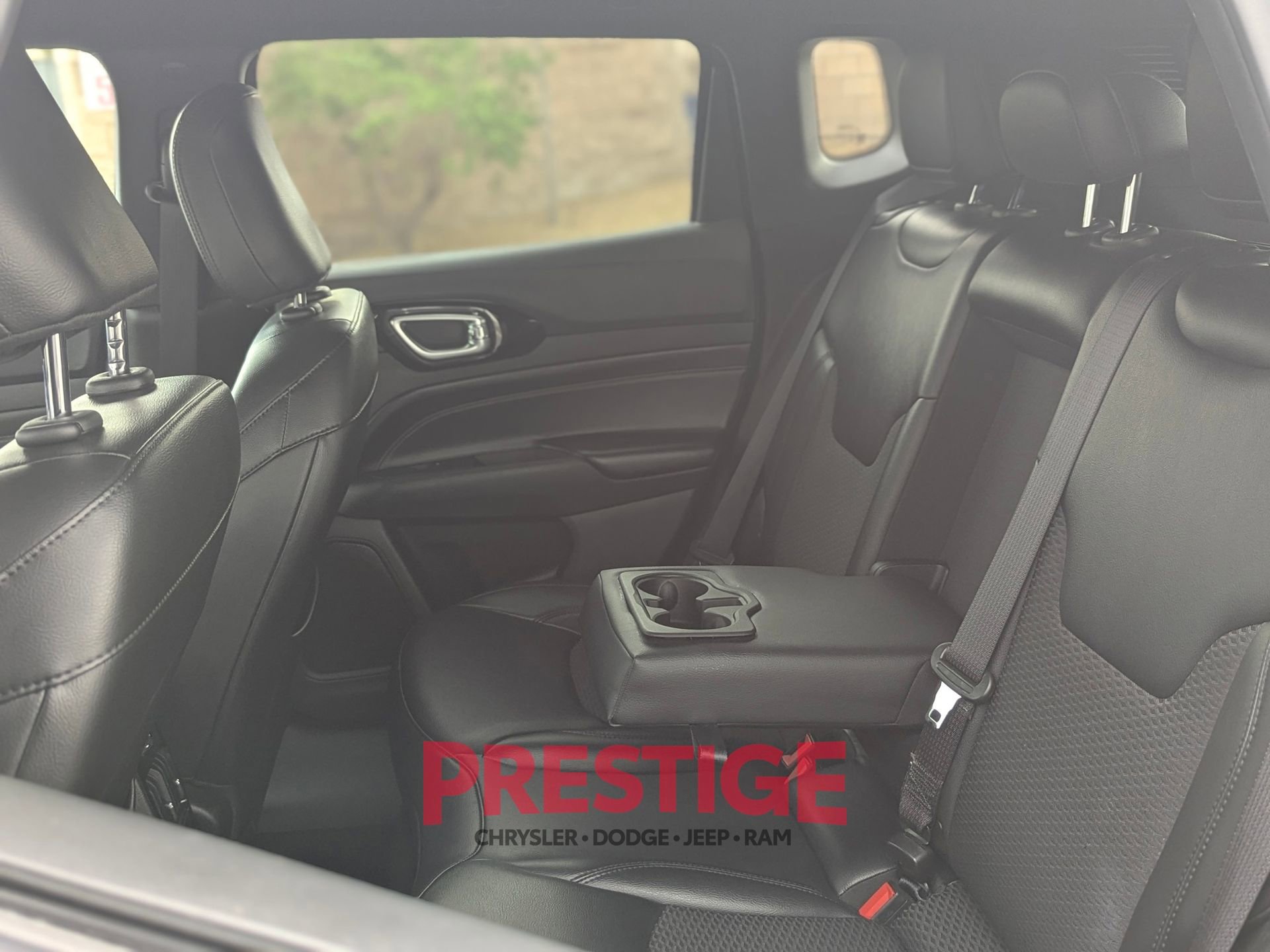 Used 2022 Jeep Compass Altitude image 31