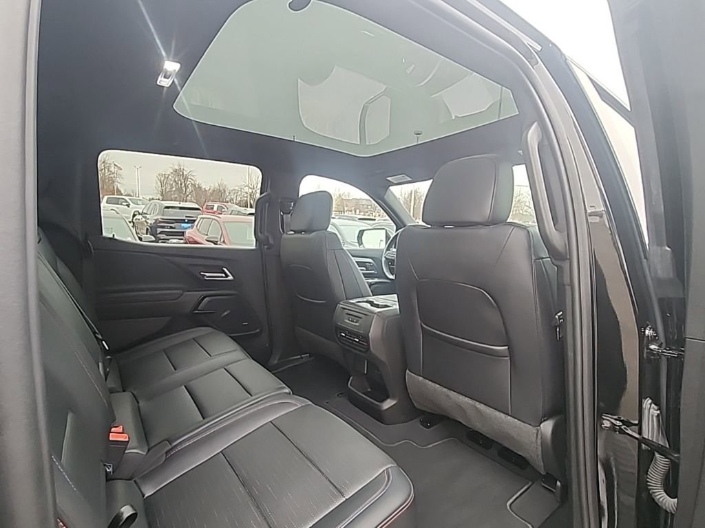 Used 2024 Chevrolet Silverado EV RST image 20