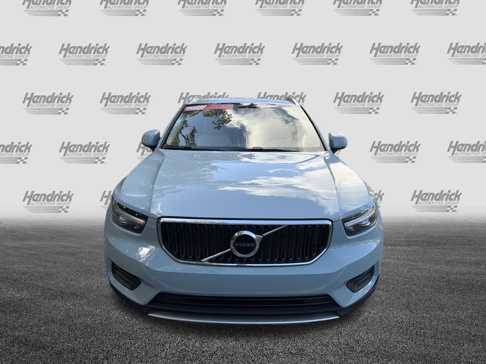 Used 2019 Volvo XC40 T5 Momentum AWD/4WD image 3