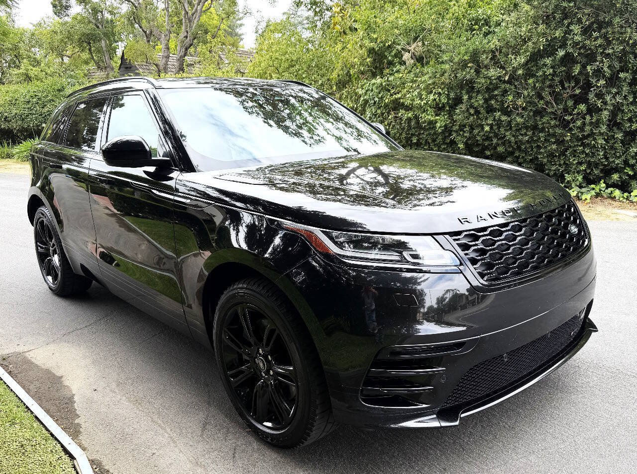 Used 2022 Land Rover Range Rover Velar R-Dynamic S AWD/4WD image 9