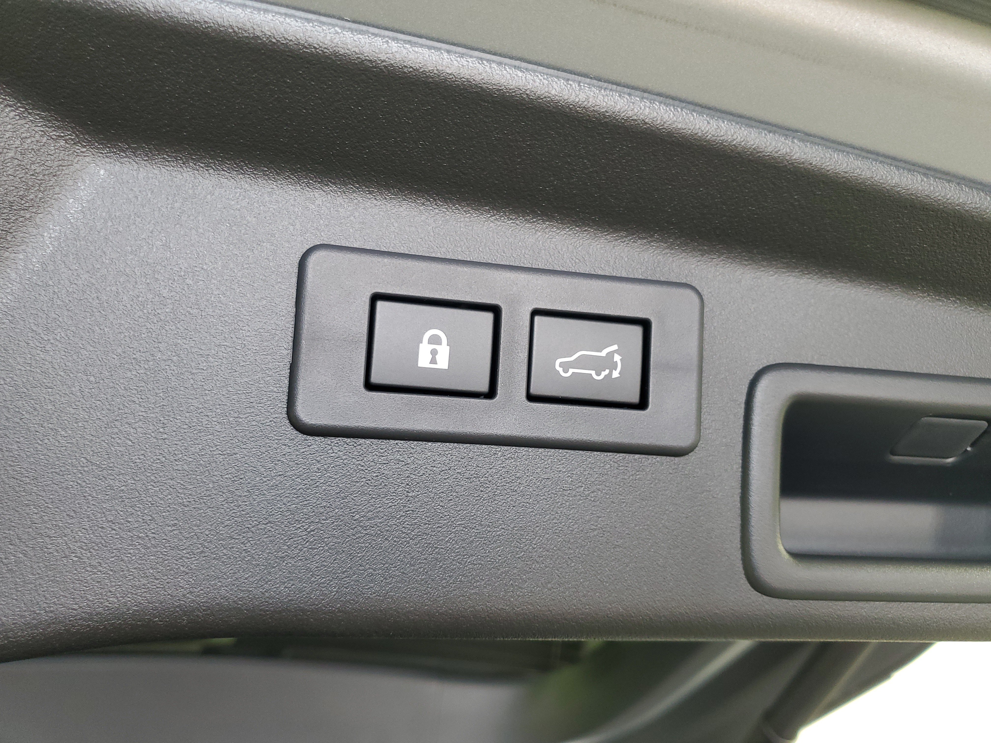 Used 2026 Subaru Outback Premium AWD/4WD image 32