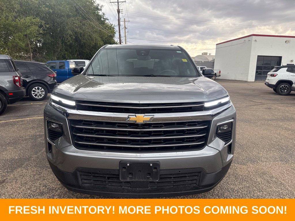 Used 2024 Chevrolet Traverse LT w/ Enhanced Driving Package FWD image 7
