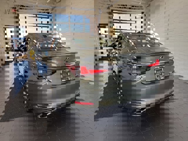 New 2025 Lexus ES 350 Ultra Luxury image 6