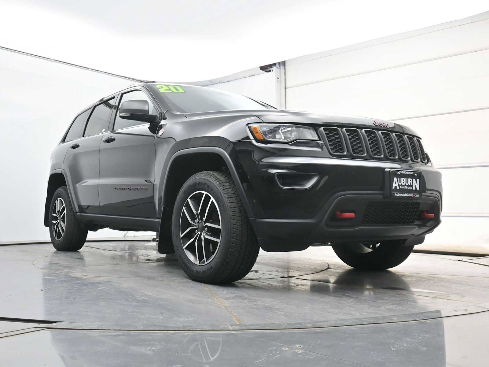 Used 2020 Jeep Grand Cherokee Trailhawk AWD/4WD image 19