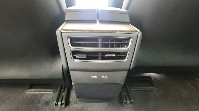 Used 2019 Tesla Model S 100D image 39