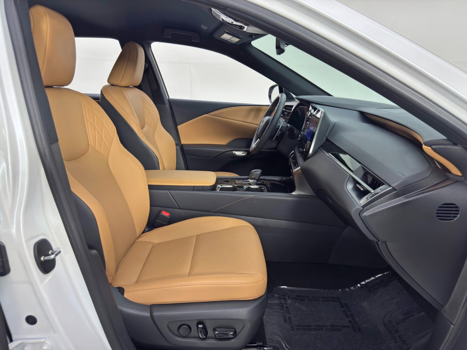 Used 2025 Lexus RX 350 FWD image 15