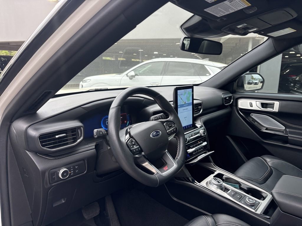 Used 2021 Ford Explorer ST w/ Equipment Group 401A image 12