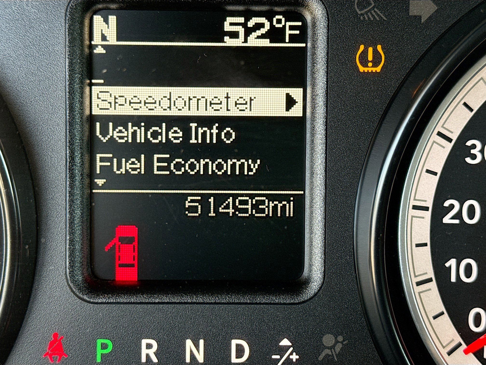 Used 2016 RAM 2500 SLT image 16