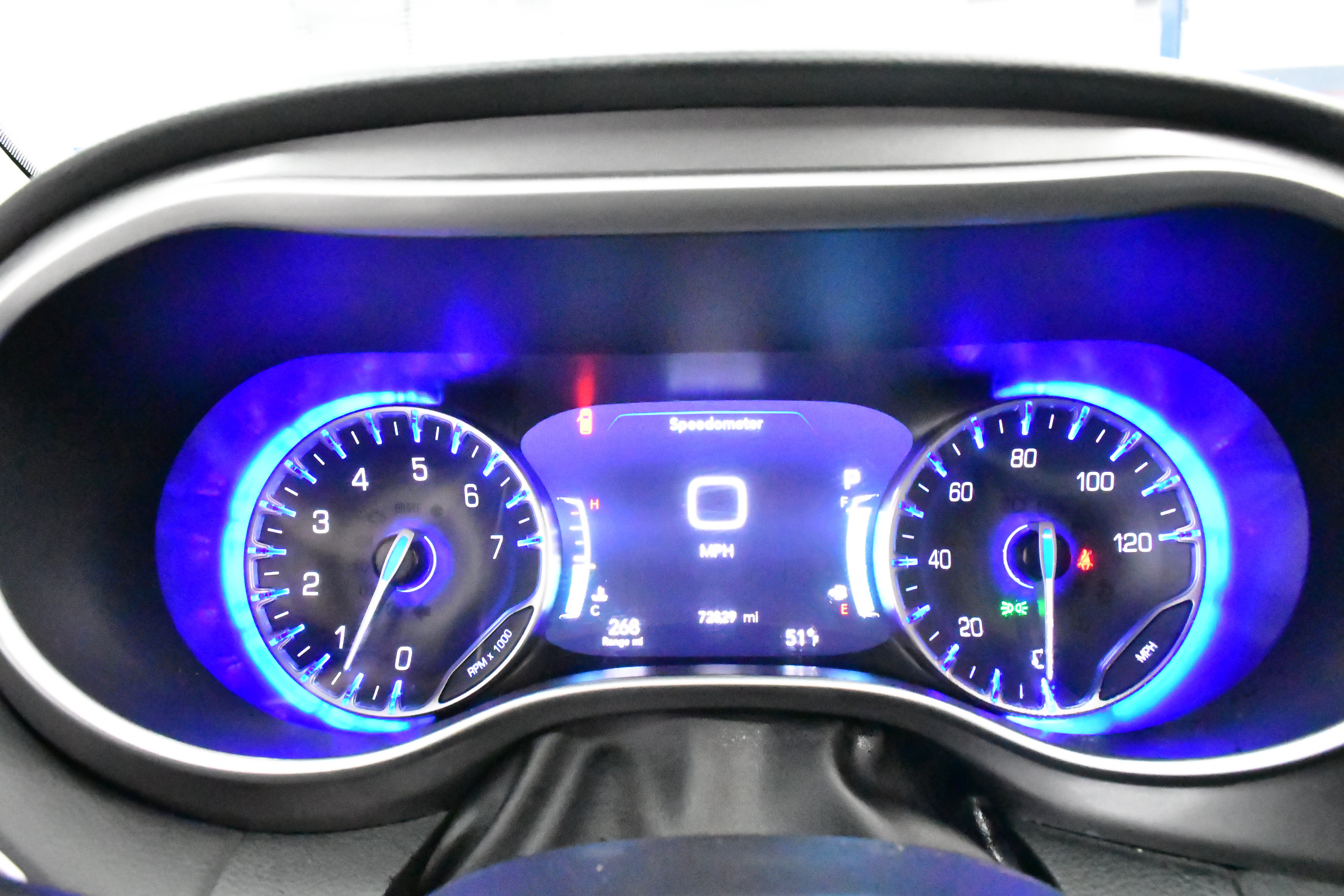 Used 2023 Chrysler Pacifica Limited image 38