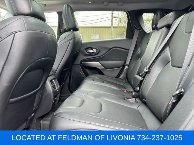 Used 2021 Jeep Cherokee Limited w/ Mopar Interior Package AWD/4WD image 9