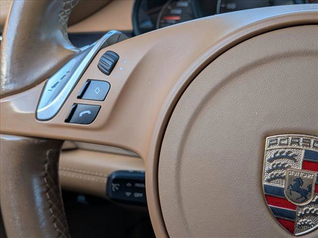 Used 2015 Porsche Panamera 4 image 11