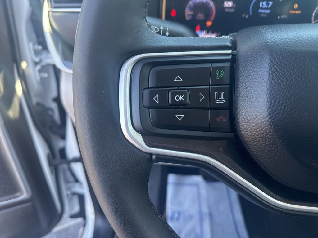 Used 2023 Jeep Wagoneer L 4WD w/ Premium Group I image 38