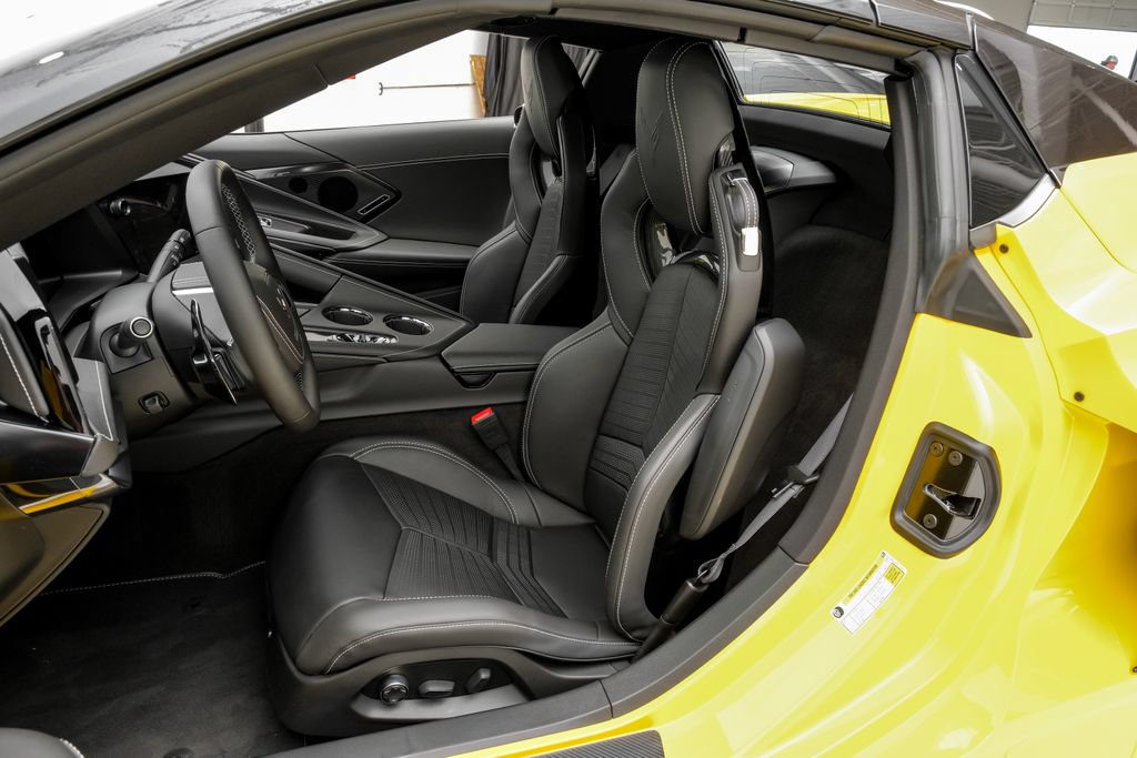 Used 2026 Chevrolet Corvette Stingray Preferred Conv w/ Stealth Interior Trim Package RWD image 34