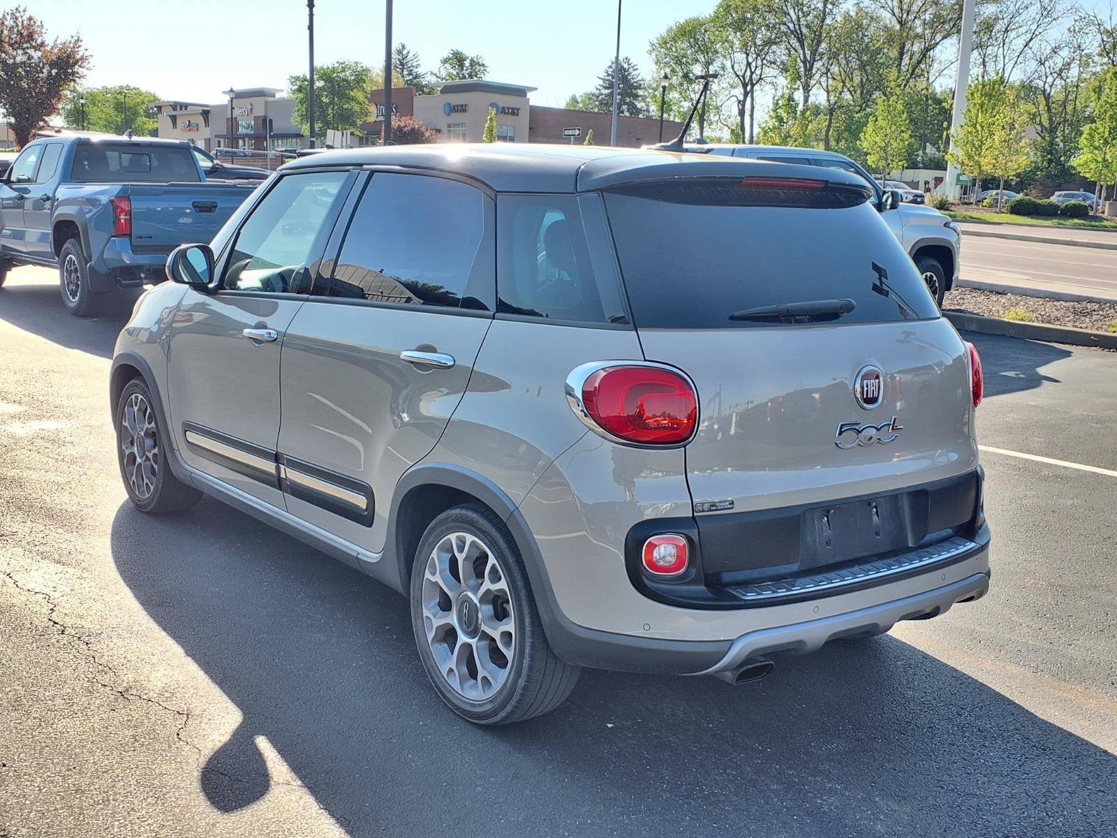 Used 2016 FIAT 500L Trekking FWD image 23