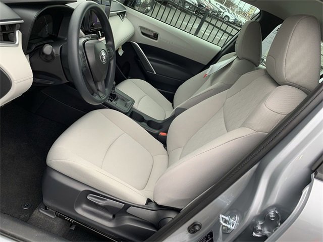 New 2026 Toyota Corolla Cross L image 18