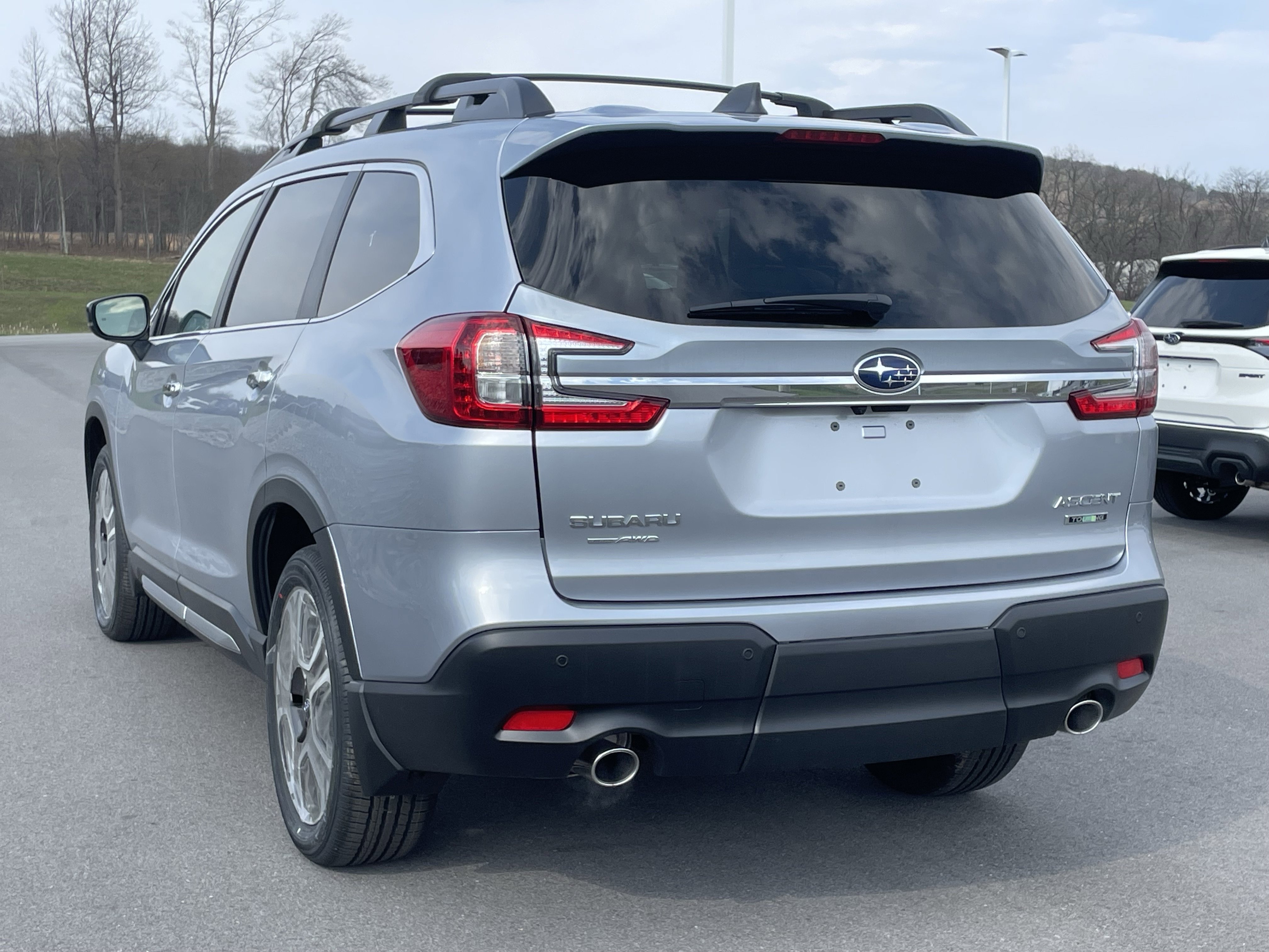 Used 2026 Subaru Ascent Limited w/ Popular Package #1 AWD/4WD video 4