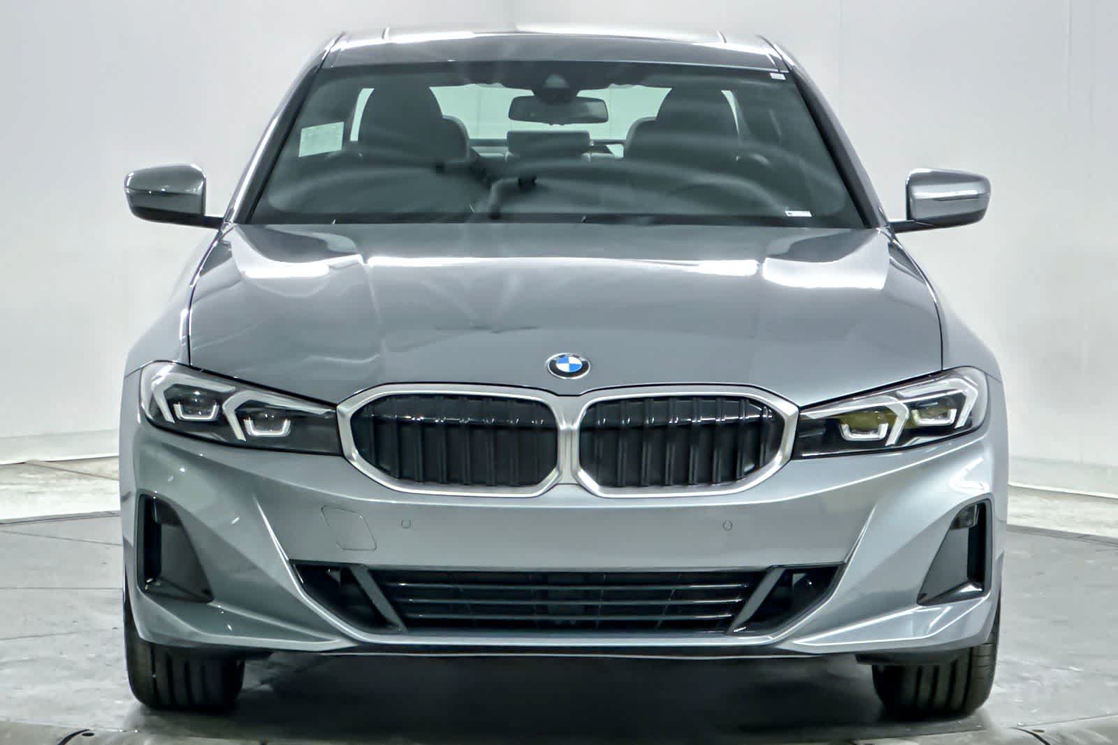 Used 2026 BMW 330i Sedan w/ Convenience Package RWD image 10