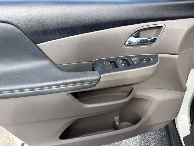 Used 2016 Honda Odyssey EX-L image 8