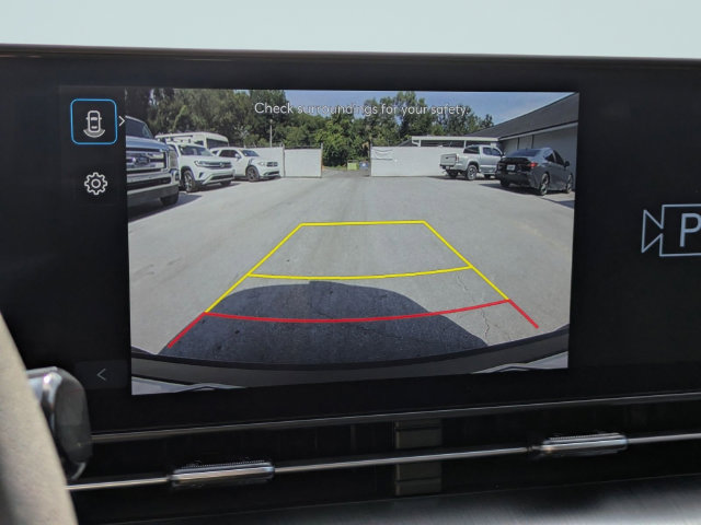 Used 2025 Hyundai Kona SE FWD image 22