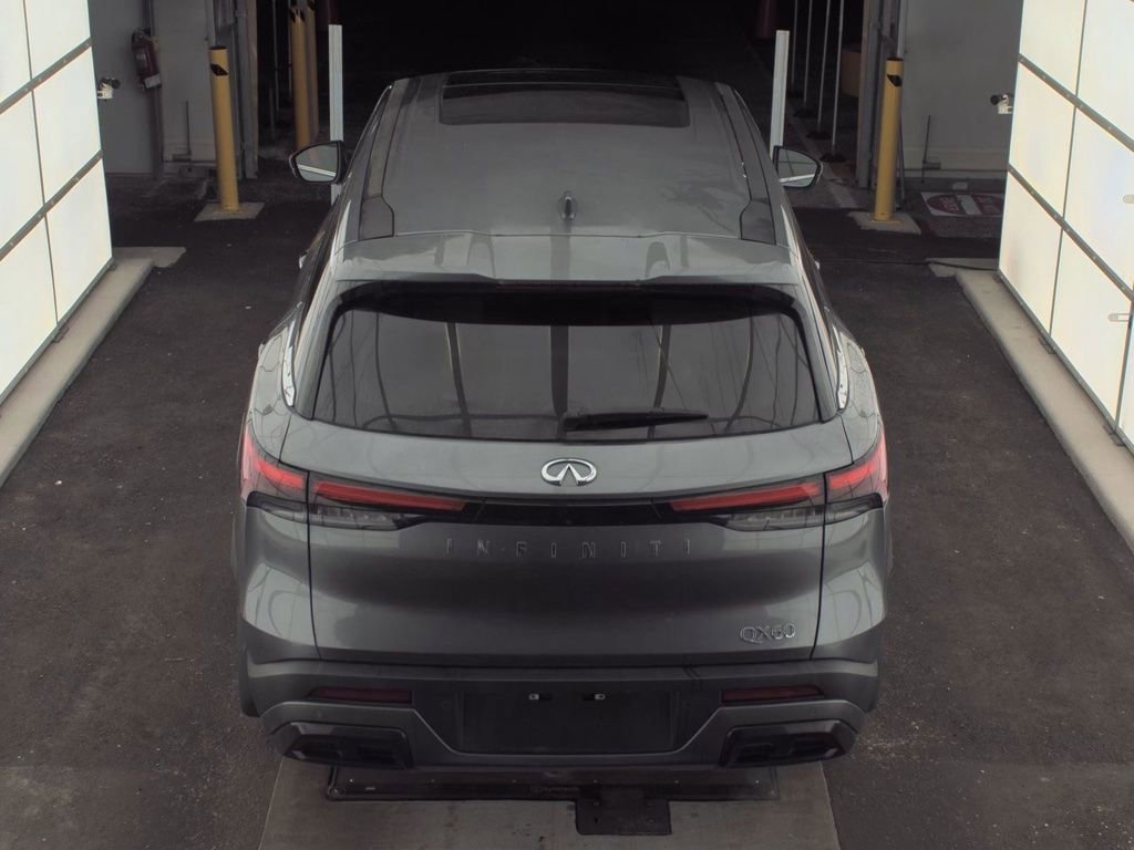 Certified 2024 INFINITI QX60 Pure FWD image 6