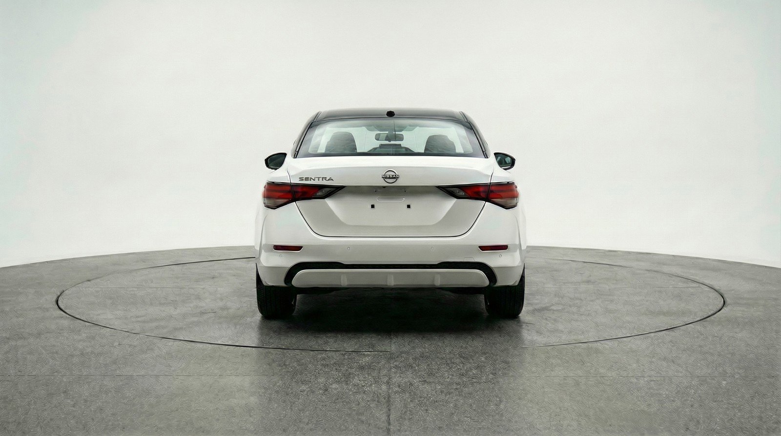 Used 2025 Nissan Sentra SV image 7