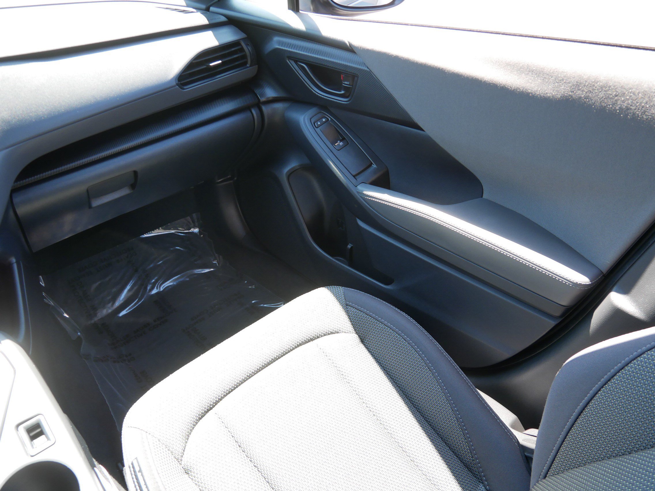 Certified 2024 Subaru Crosstrek 2.0i Premium AWD/4WD image 11