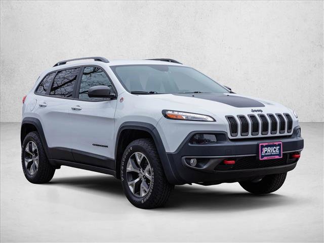 Used 2017 Jeep Cherokee Trailhawk w/ Cold Weather Group image 3