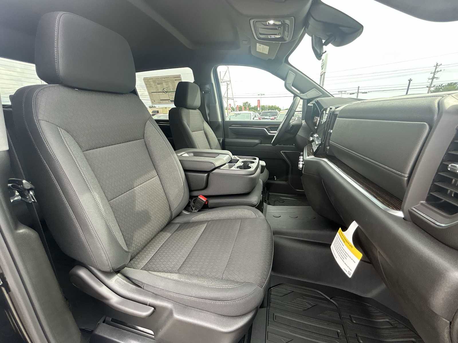 New 2026 GMC Sierra 2500 SLE image 27