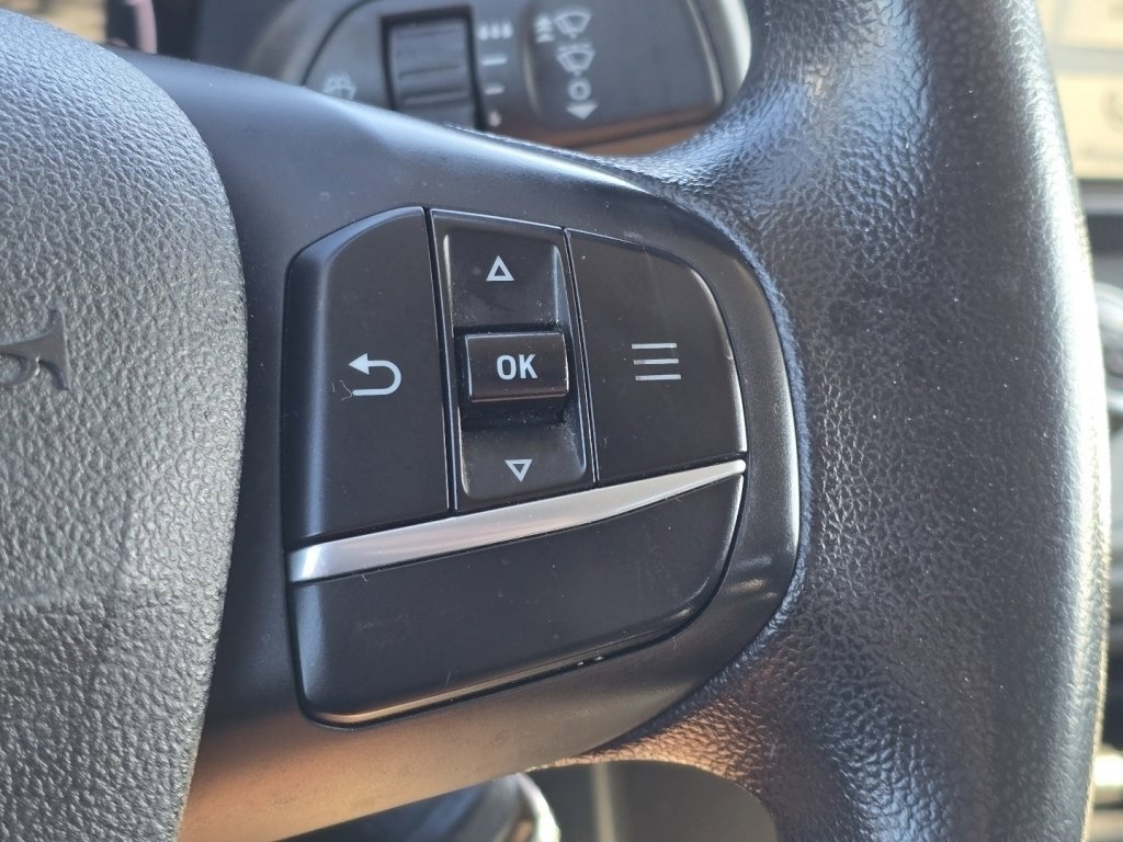 Used 2022 Ford Maverick XL image 29