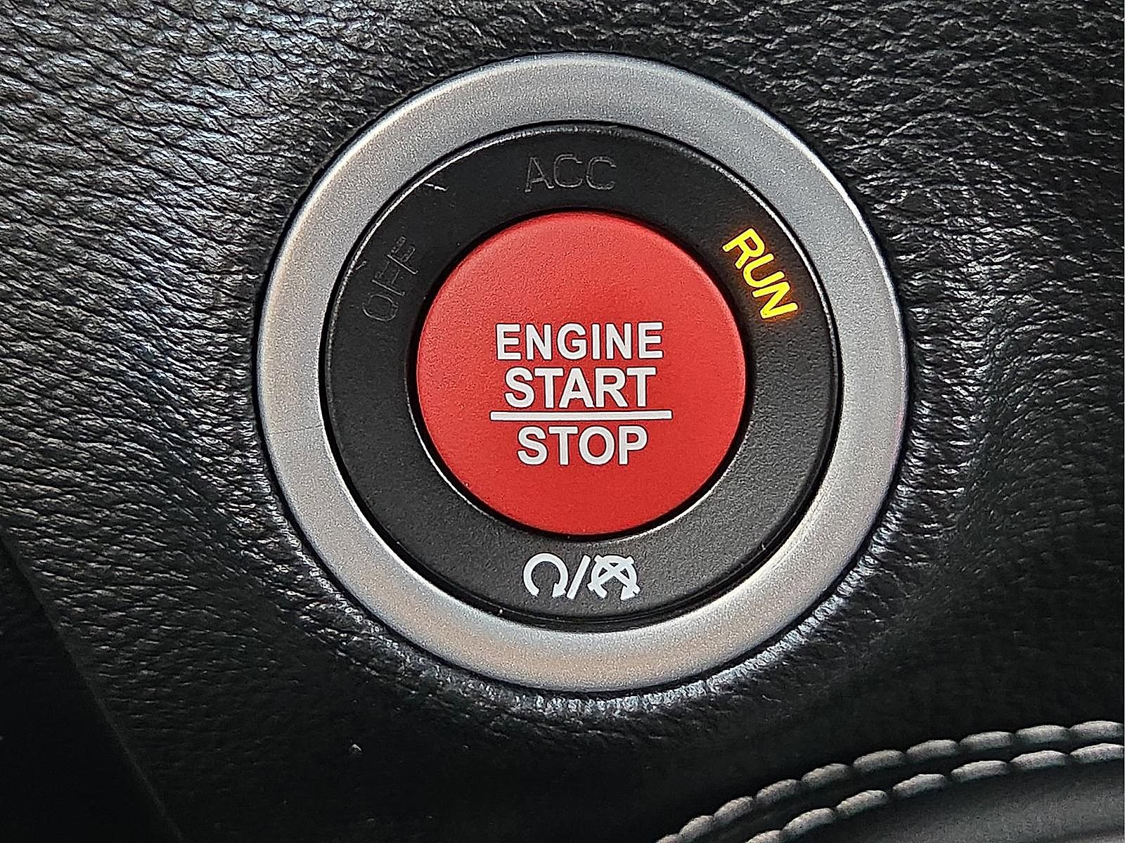 Used 2023 Dodge Challenger SRT Hellcat w/ Driver Convenience Group image 18