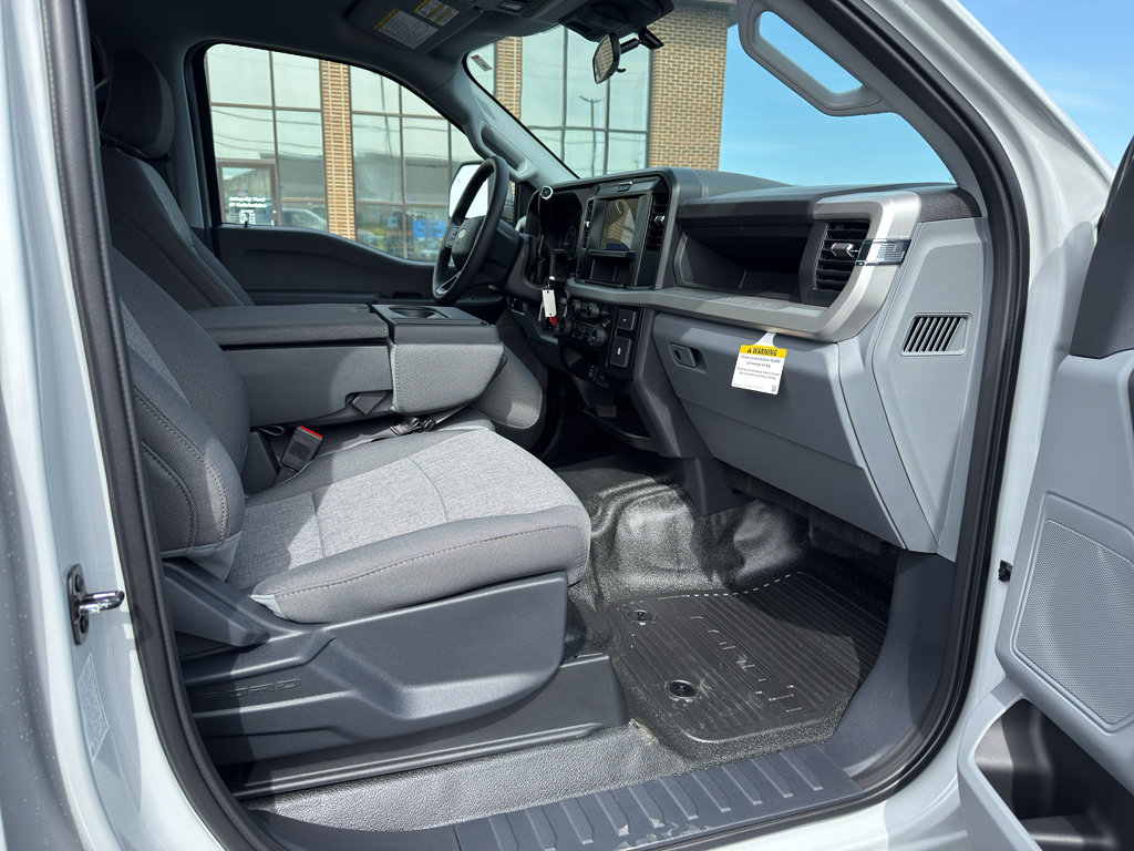 New 2026 Ford F450 XL w/ XL Driver Assist Package AWD/4WD image 33
