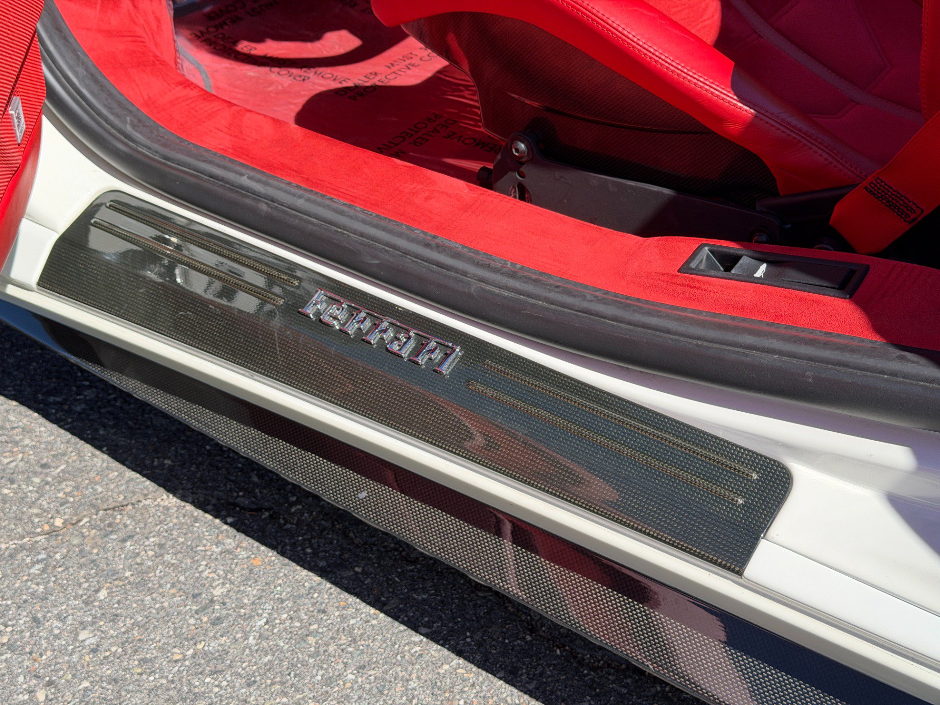 Used 2015 Ferrari 458 Spider RWD image 42