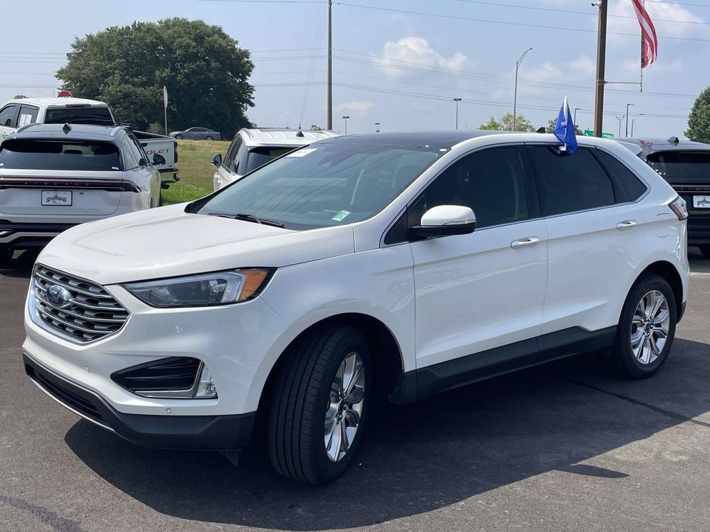 Used 2022 Ford Edge Titanium AWD/4WD image 7