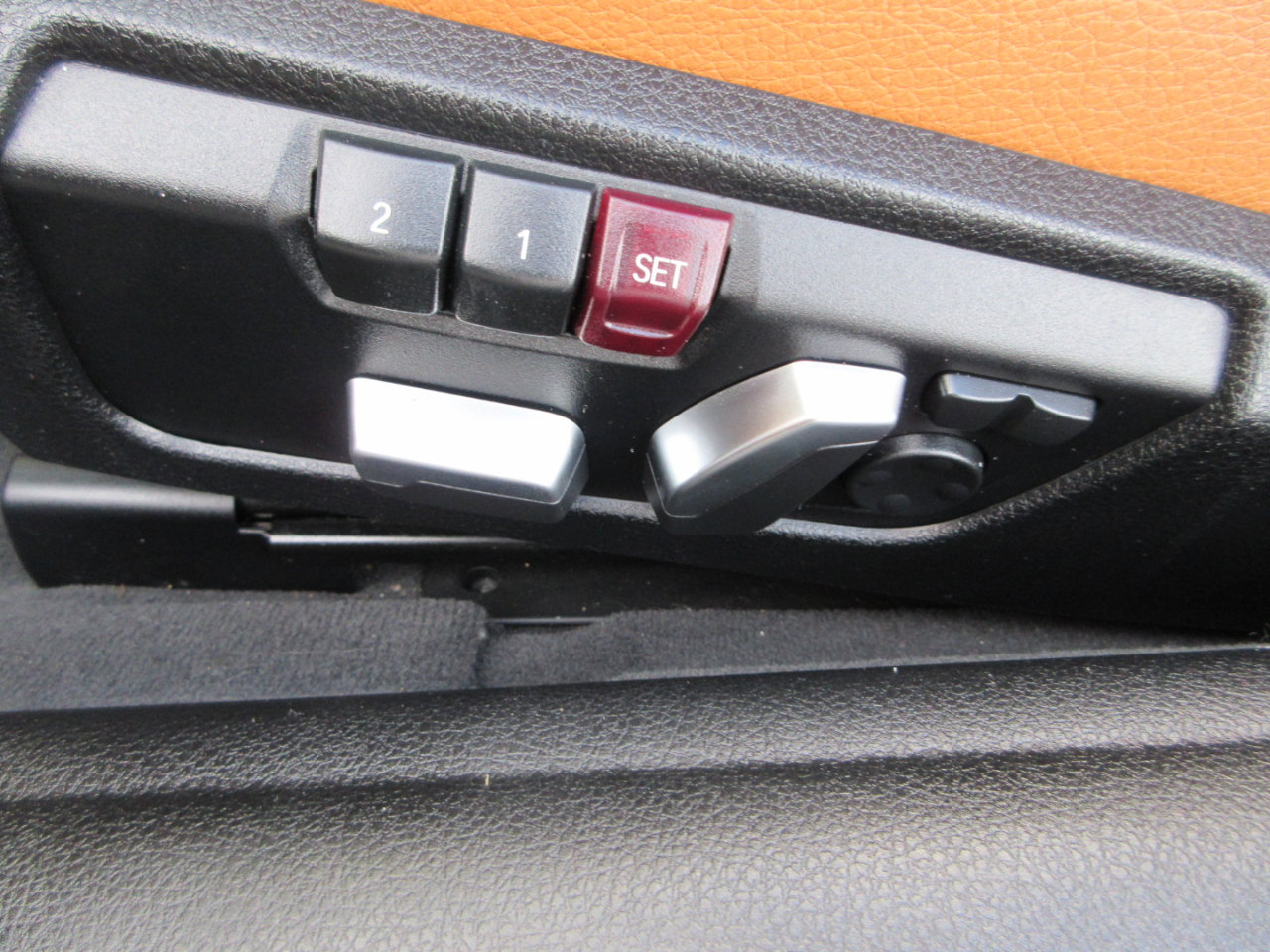 Used 2019 BMW 440i Convertible w/ Convenience Package image 11