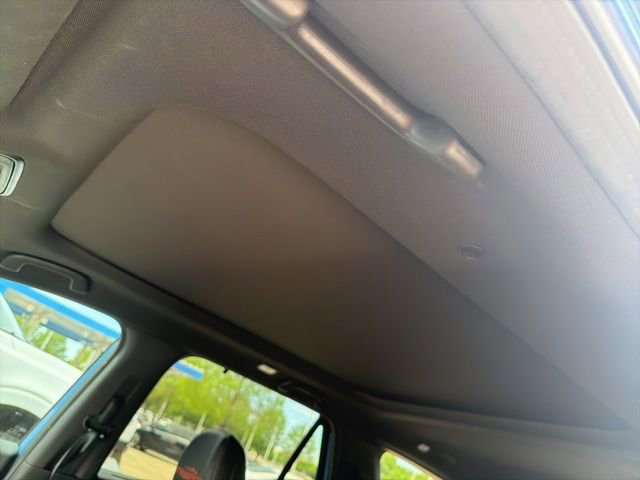 Used 2025 Honda Pilot TrailSport image 14