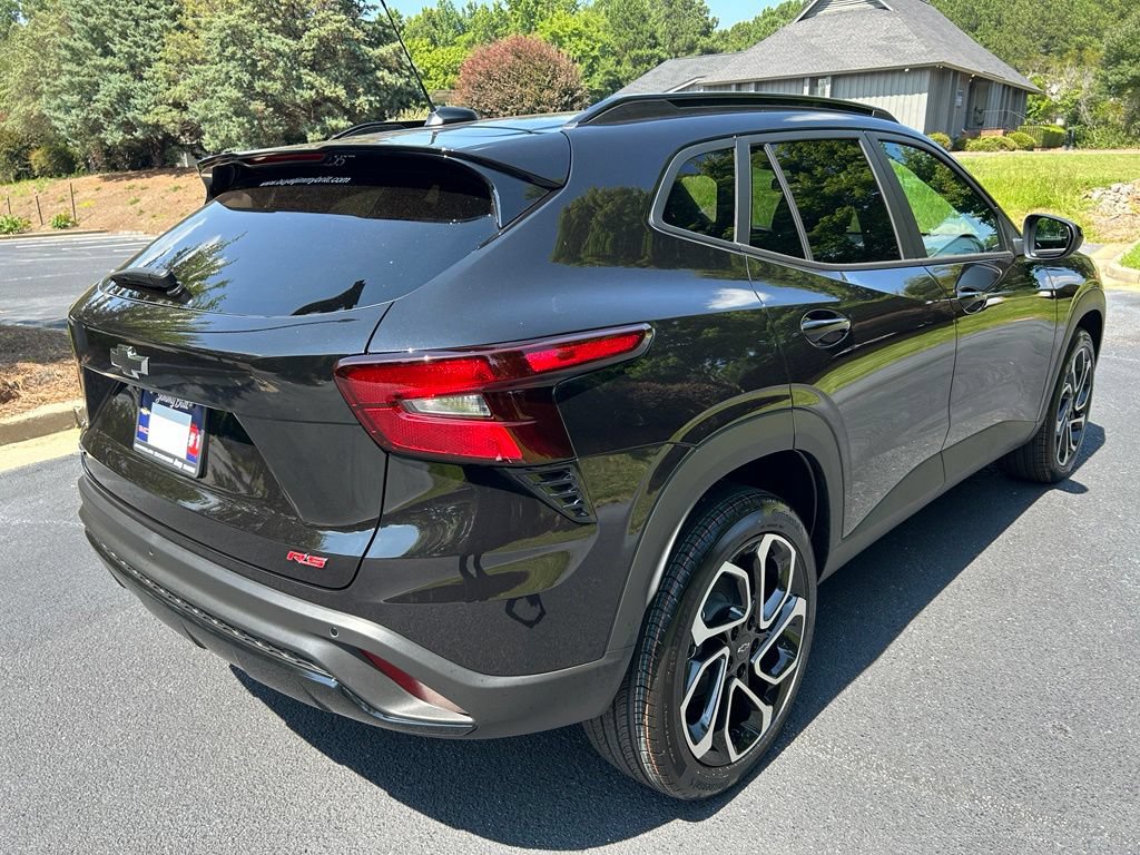 New 2026 Chevrolet Trax RS w/ Sunroof Package FWD image 19