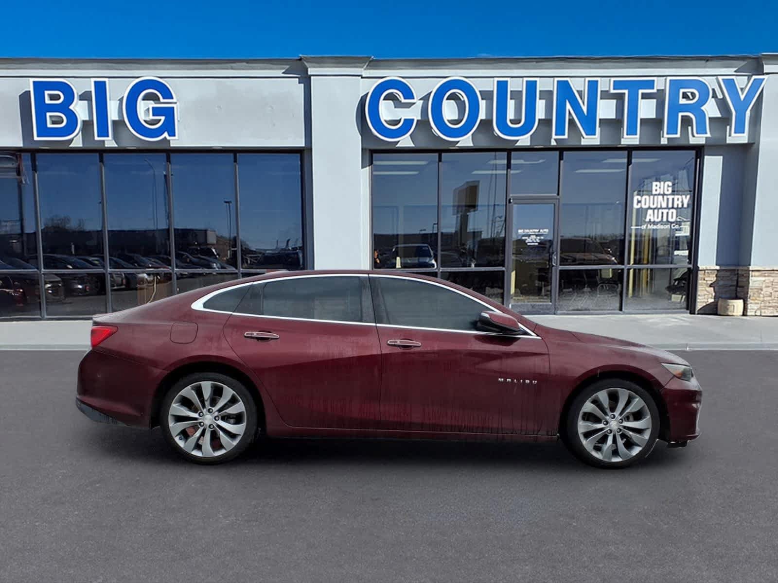 Used 2016 Chevrolet Malibu Premier w/ Driver Confidence Package II FWD image 3
