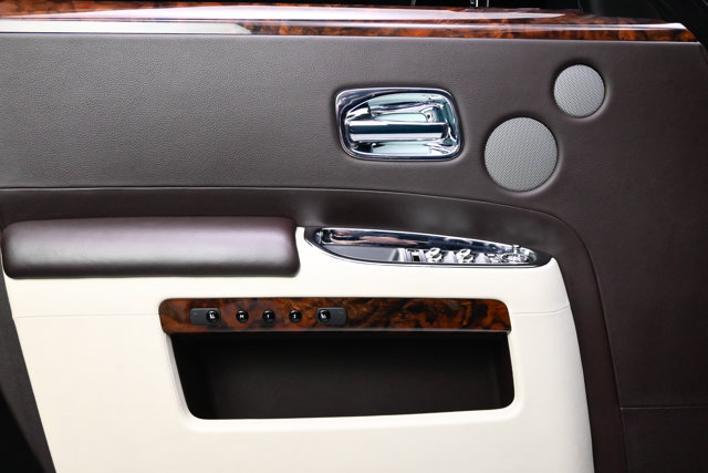 Used 2012 Rolls-Royce Ghost RWD image 53