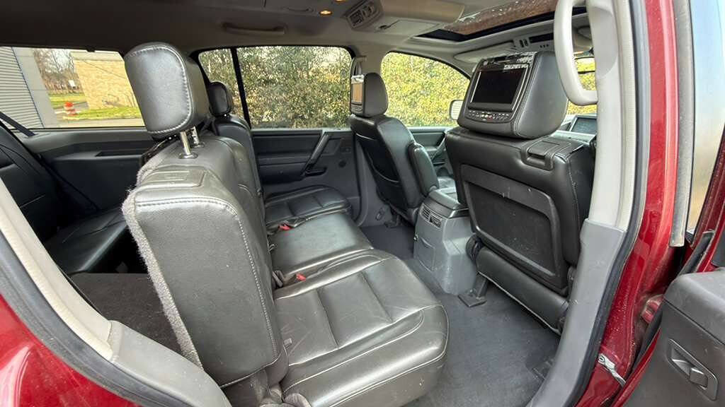 Used 2007 Nissan Armada LE w/ Technology Pkg image 28