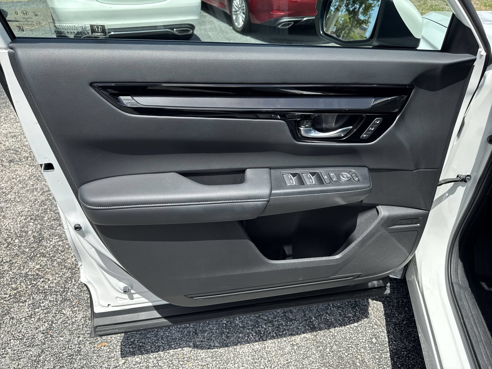 Used 2025 Honda CR-V EX-L image 19