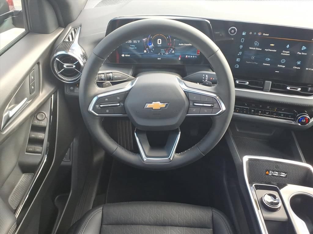New 2027 Chevrolet Equinox LT w/ Convenience Package II FWD image 23