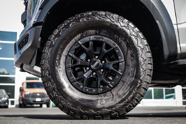 Used 2023 Ford F150 Raptor w/ Raptor 37 Performance Package AWD/4WD image 21