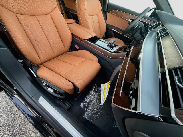 New 2027 Audi A8 L 3.0T AWD/4WD image 14