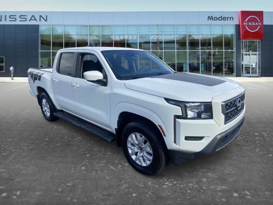 Used 2023 Nissan Frontier SV w/ Technology Package AWD/4WD image 3