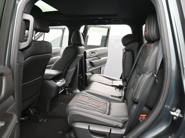 New 2025 Nissan Armada PRO-4X w/ Pro-4X Premium Package AWD/4WD image 10