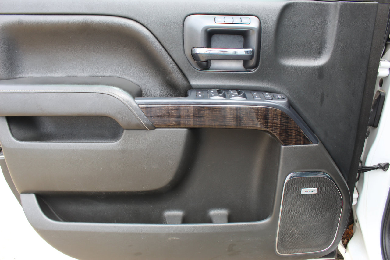 Used 2016 GMC Sierra 1500 Denali w/ Enhanced Driver Alert Package image 11